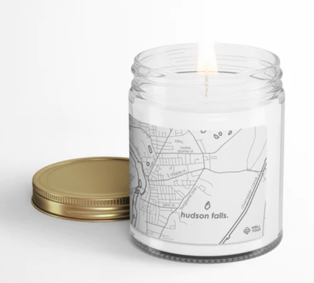 Well Told - Your Town Map Candle - Clear Jar: Ocean Breeze