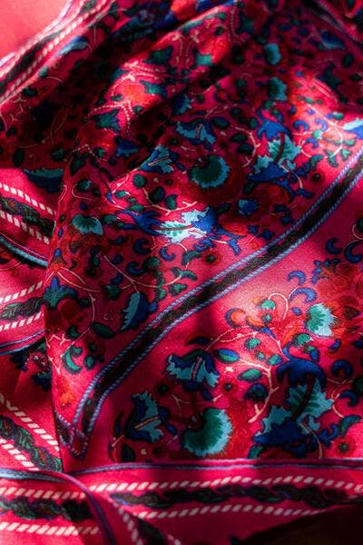 SAACHI - Tagore Bandana
