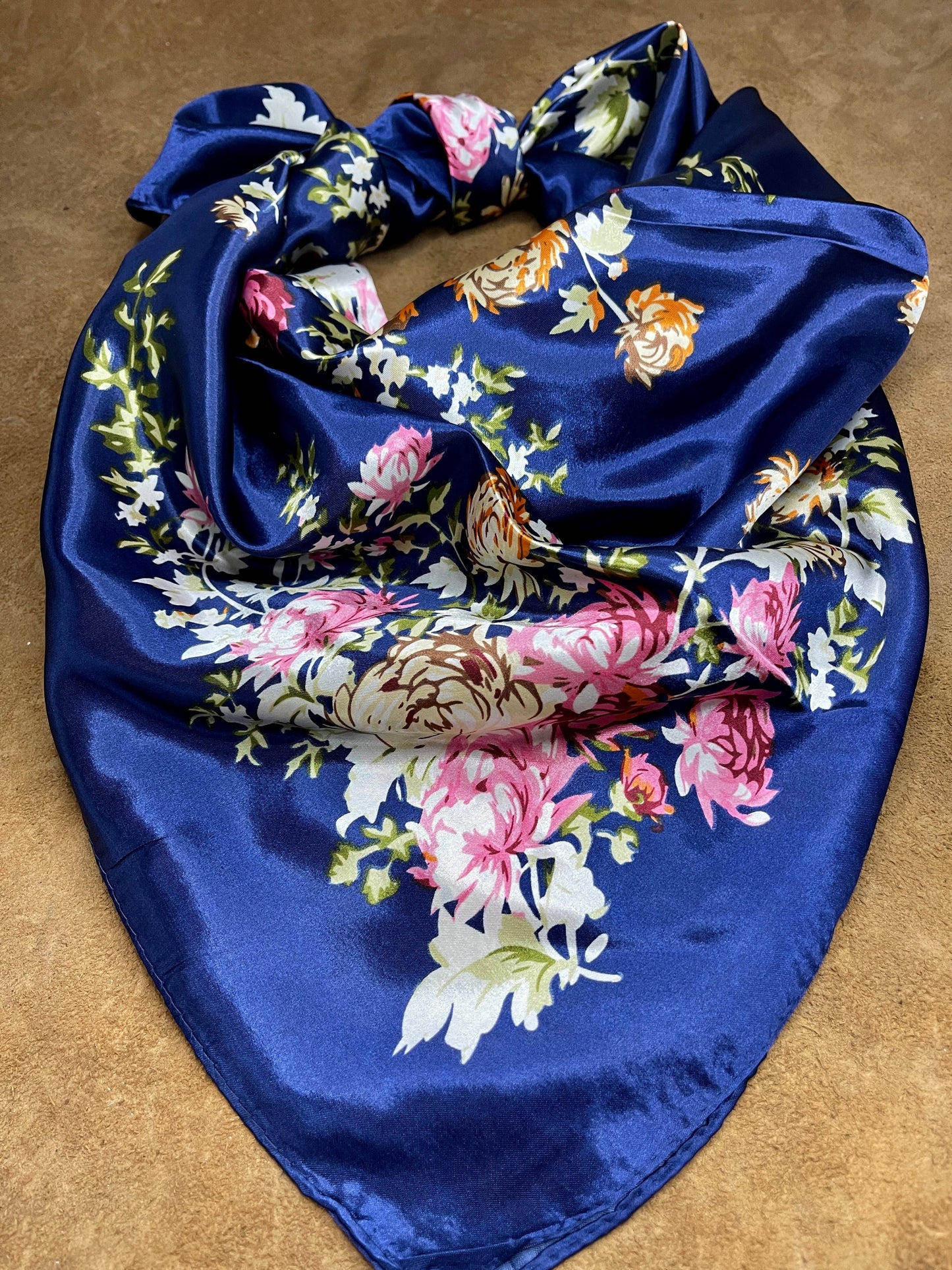 A Rare Bird Shop - "Love me Tender" Bouquet Wild Rag