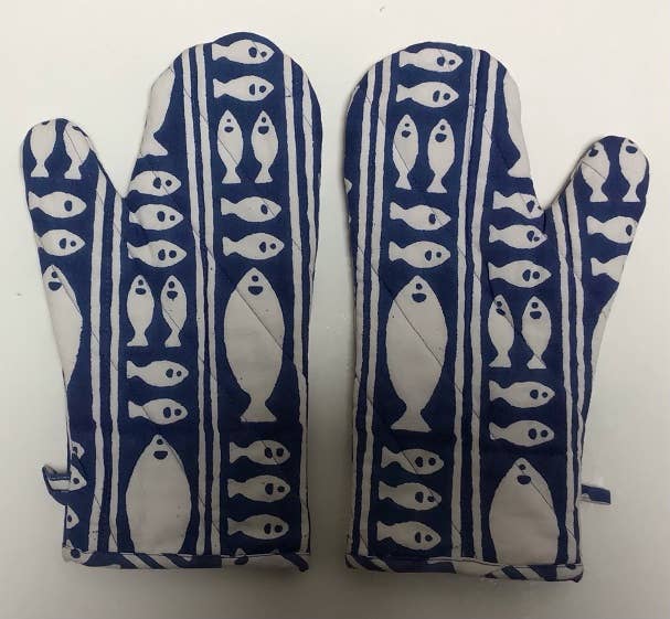 Natural Habitat - Oven Mitts Pair Striped Fish Blue