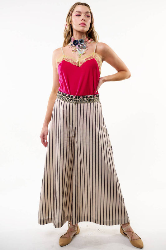 Aratta - Derby Princess Stripe Pants: Cream Stripes / L