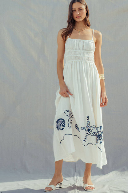 Urban Daizy - Seashell Embroidered Linen Blend Smocked Dress