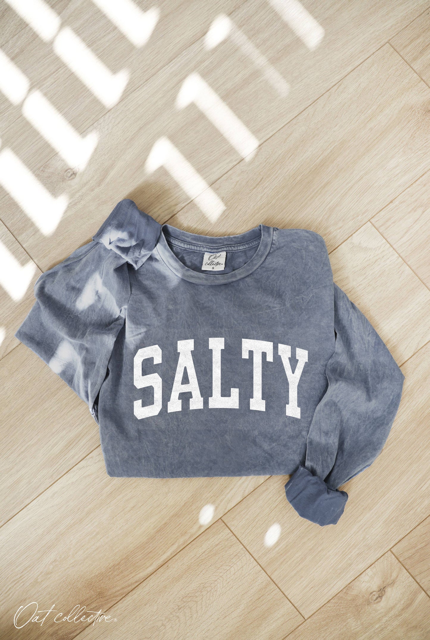 OAT COLLECTIVE - SALTY Mineral Washed Long Sleeve Graphic: STORM / M