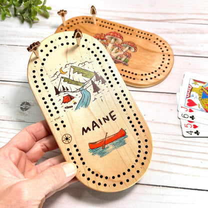 Cast & Carve - Deluxe Wildlife Mini Cribbage Board with Custom Pegs: We will enter text in customization box below / Lighthouse / Select Best Pegs For Us