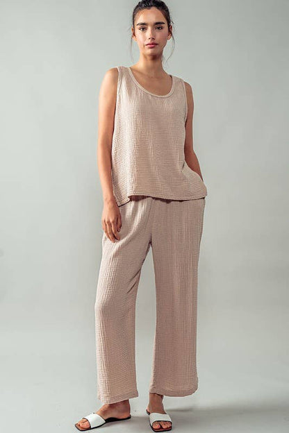 Urban Daizy - **TRANQUILITY TANK TOP: WHITE / S-2/M-2/L-2