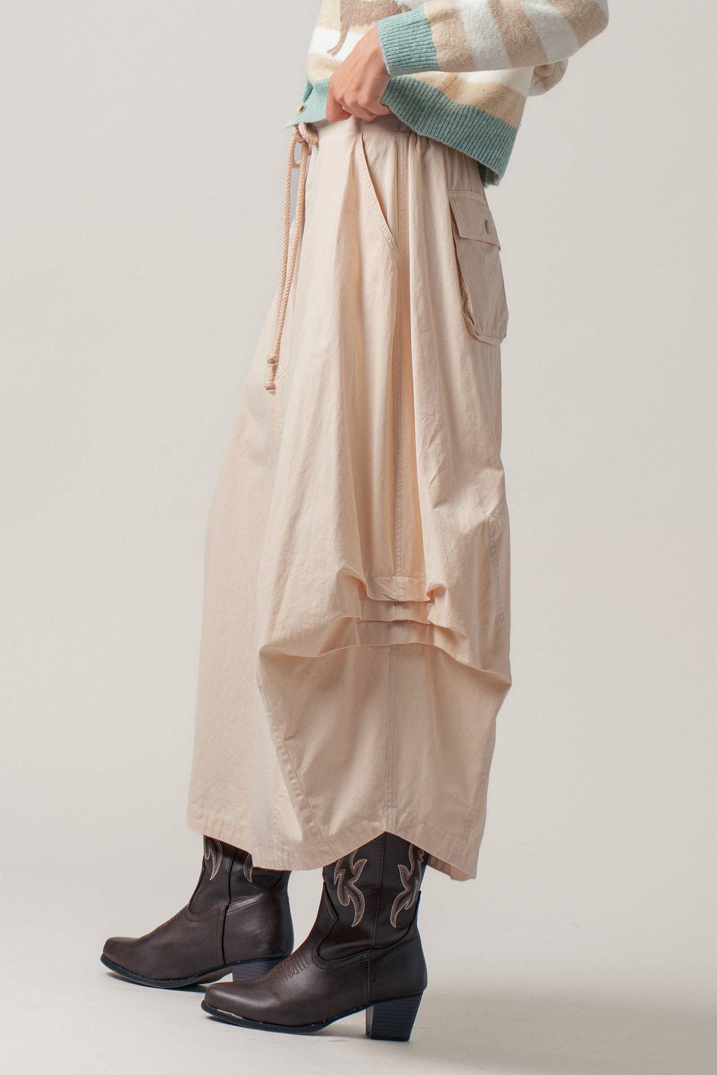 Urban Daizy - Balloon Hem Drawstring Maxi Skirt