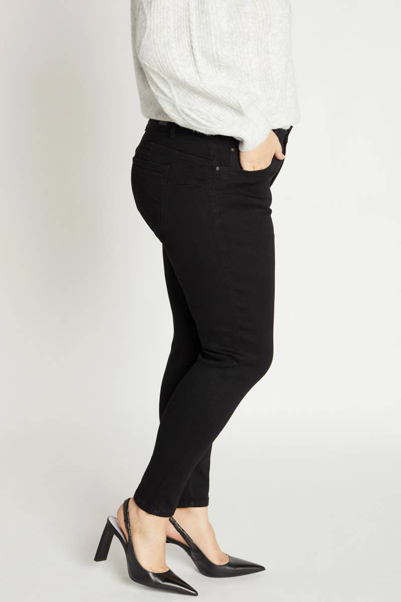 ENJEAN - EP3106XL Mid Rise Push Up Ankle Skinny: 3X / BLACK