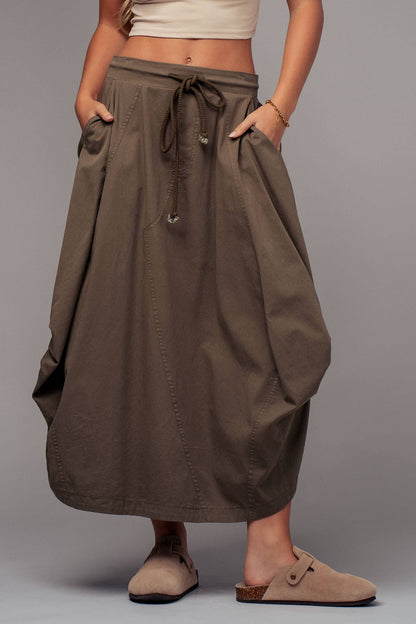 Urban Daizy - Balloon Hem Drawstring Maxi Skirt