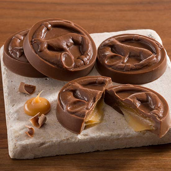 Harbor Sweets Chocolates - Milk Chocolate Caramel Fox Trot Gable Box 6 Pcs