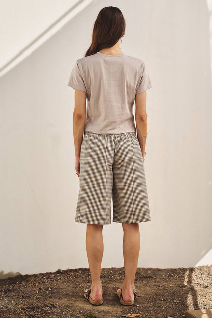 Urban Daizy - Classic Check Print Elastic Bermuda Shorts