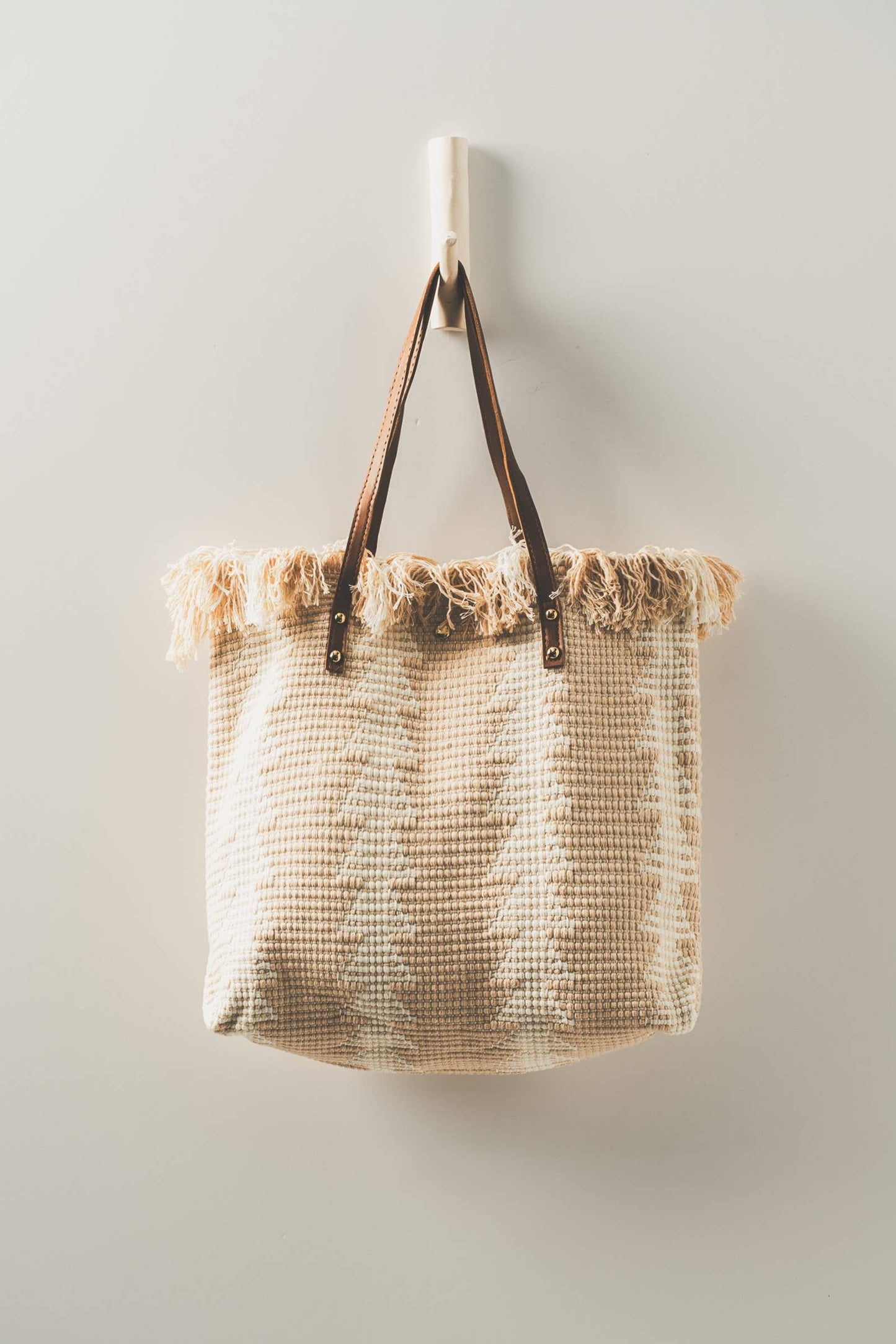 Textured Geometric Fringe Tote Bag