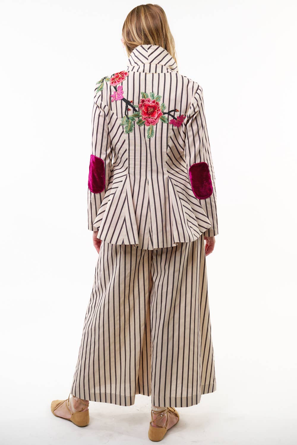 Aratta - Derby Princess Stripe Blazer: Cream Stripes / XL