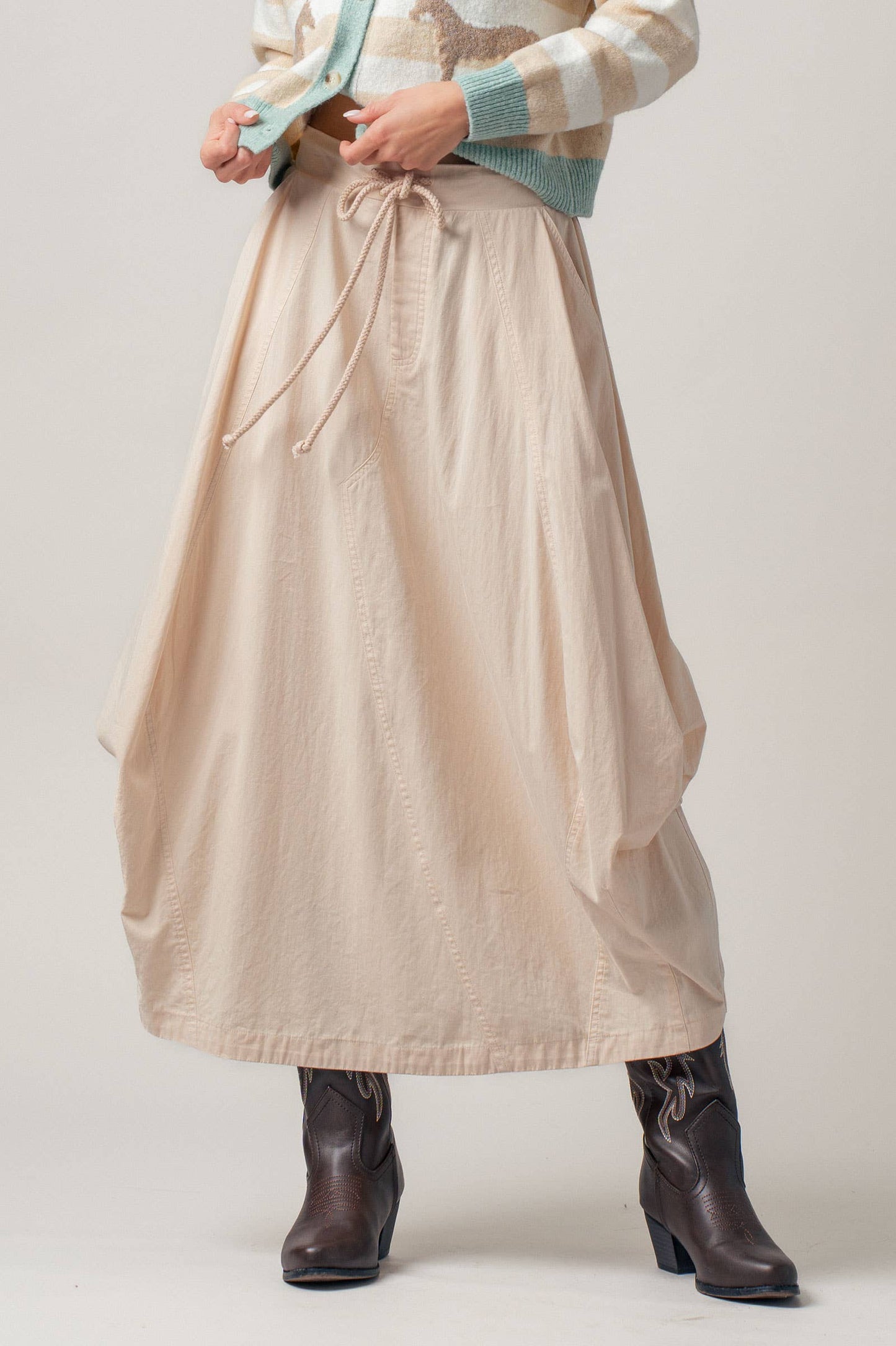 Urban Daizy - Balloon Hem Drawstring Maxi Skirt