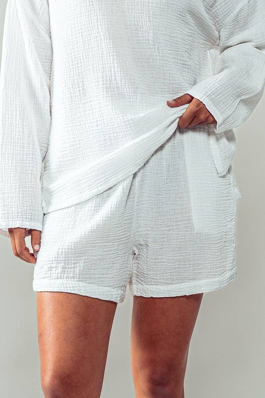 Urban Daizy - **BREATHELESS LOUNGE SHORTS: WHITE / S-2/M-2/L-2