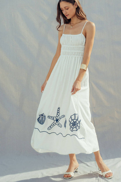 Urban Daizy - Seashell Embroidered Linen Blend Smocked Dress