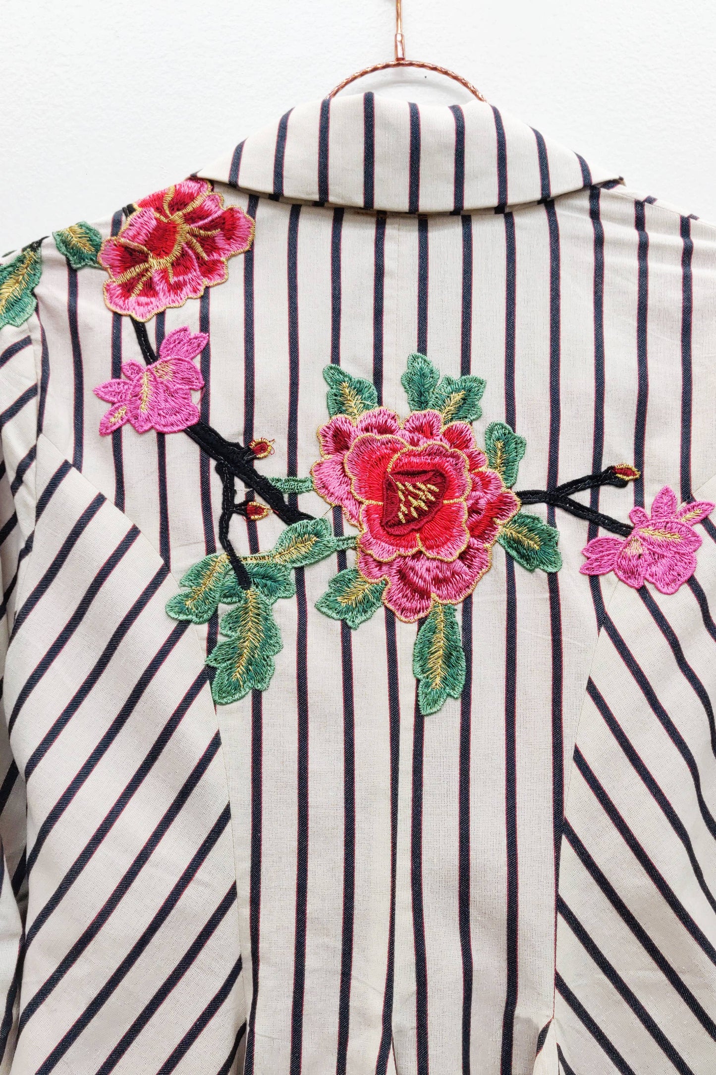 Aratta - Derby Princess Stripe Blazer: Cream Stripes / S