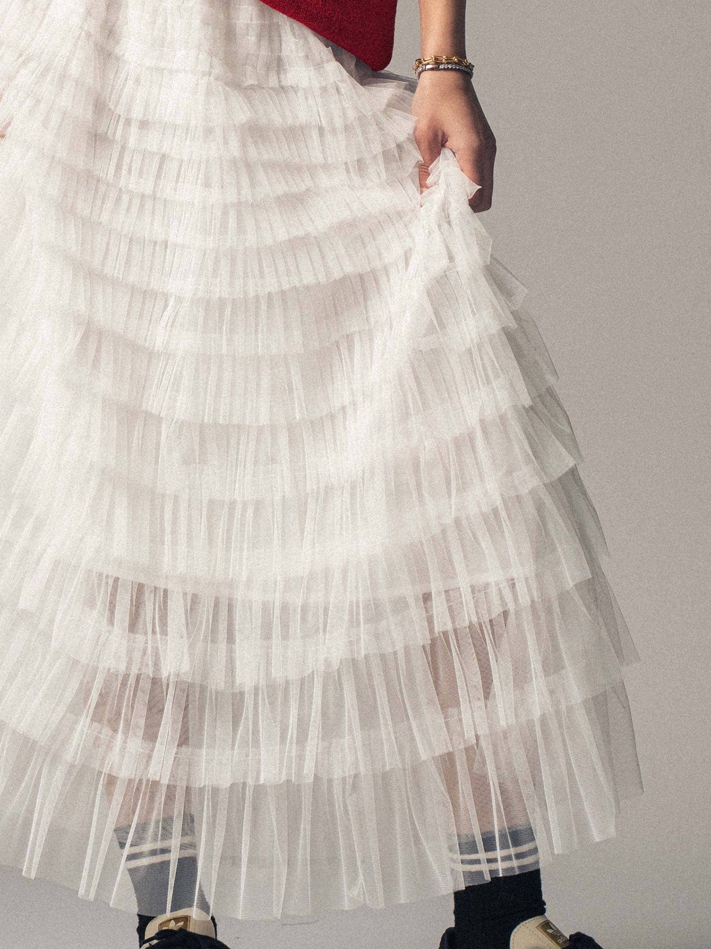 Urban Daizy - Tiered Tulle Midi Skirt with Romantic Ruffles