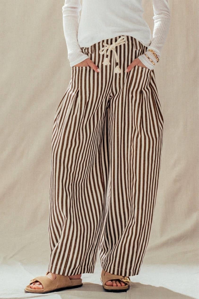Urban Daizy - Rope Drawstring Balloon Pants Pleated Front