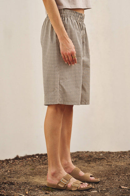 Urban Daizy - Classic Check Print Elastic Bermuda Shorts
