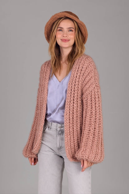 SAACHI - Chunky Oversized Knit Cardigan