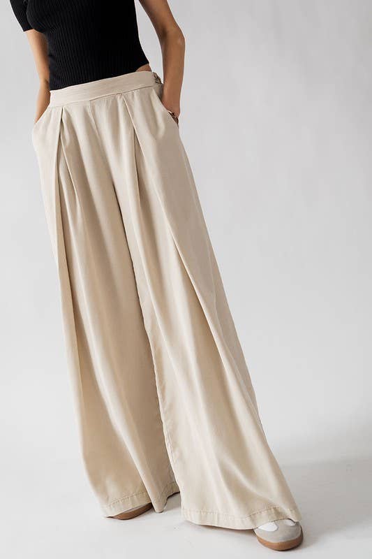 Urban Daizy - HIGH WAISTED PLEAT FRONT WIDE LEG PANTS: YELLOW / S-2/M-2/L-2