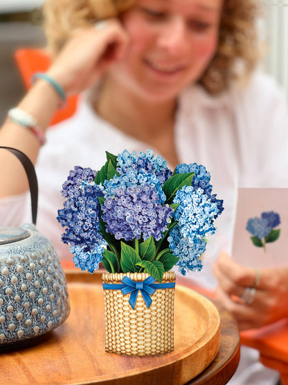 FreshCut Paper LLC - Mini Nantucket Hydrangeas (10 Pop-up Greeting Cards)