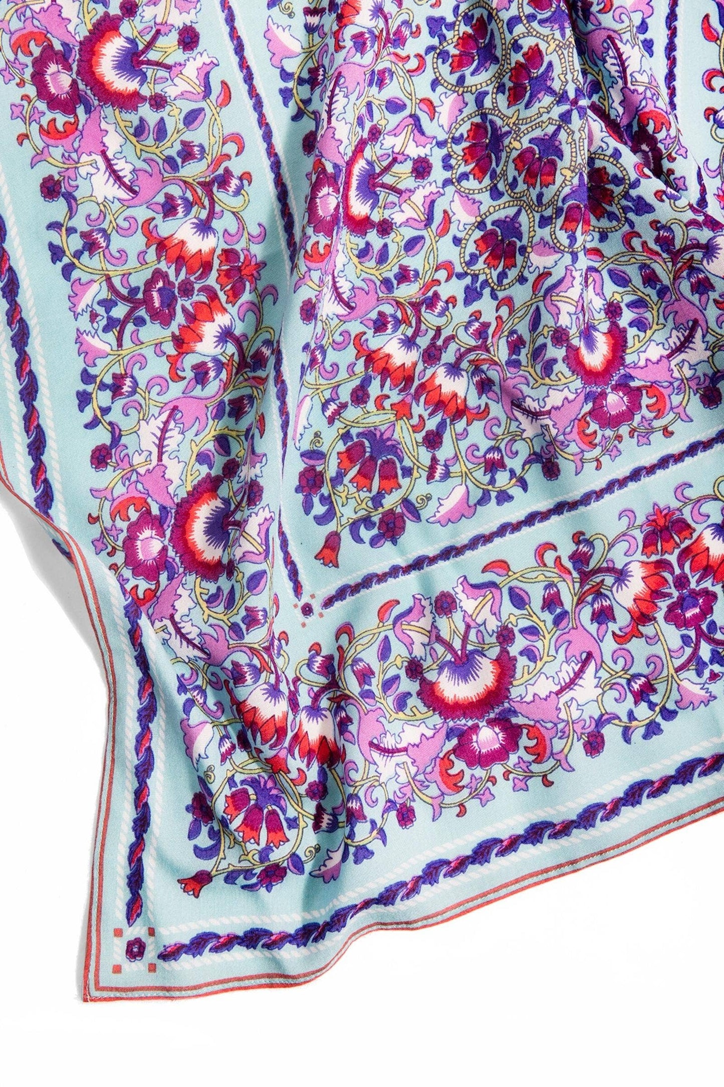 SAACHI - Tagore Bandana