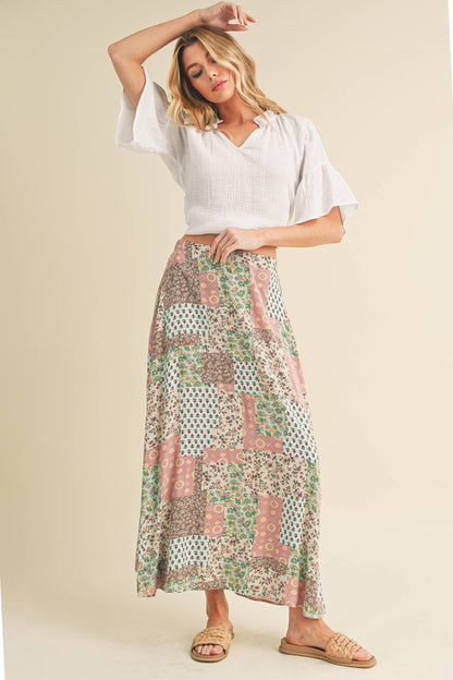 AEMI + CO - 773DN Bradyn Patchwork Print Skirt: S / Contemporary / Mint/Pink