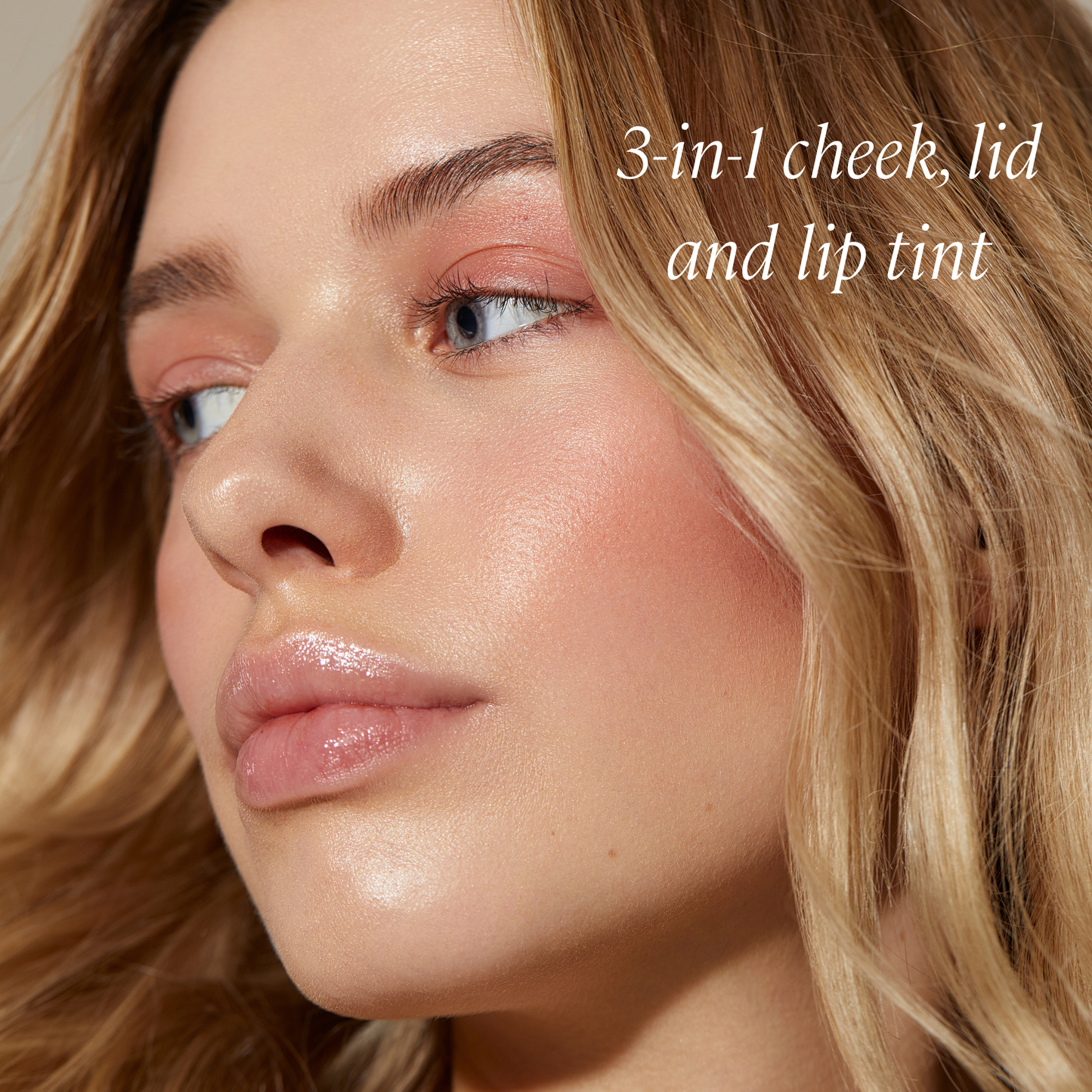 Minori - Travel Size Cream Blush — Scarlet