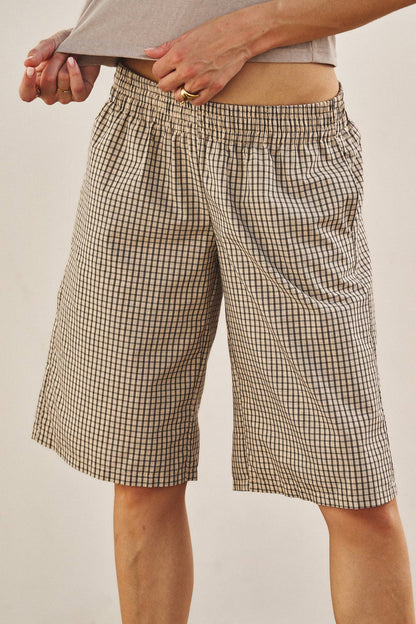 Urban Daizy - Classic Check Print Elastic Bermuda Shorts
