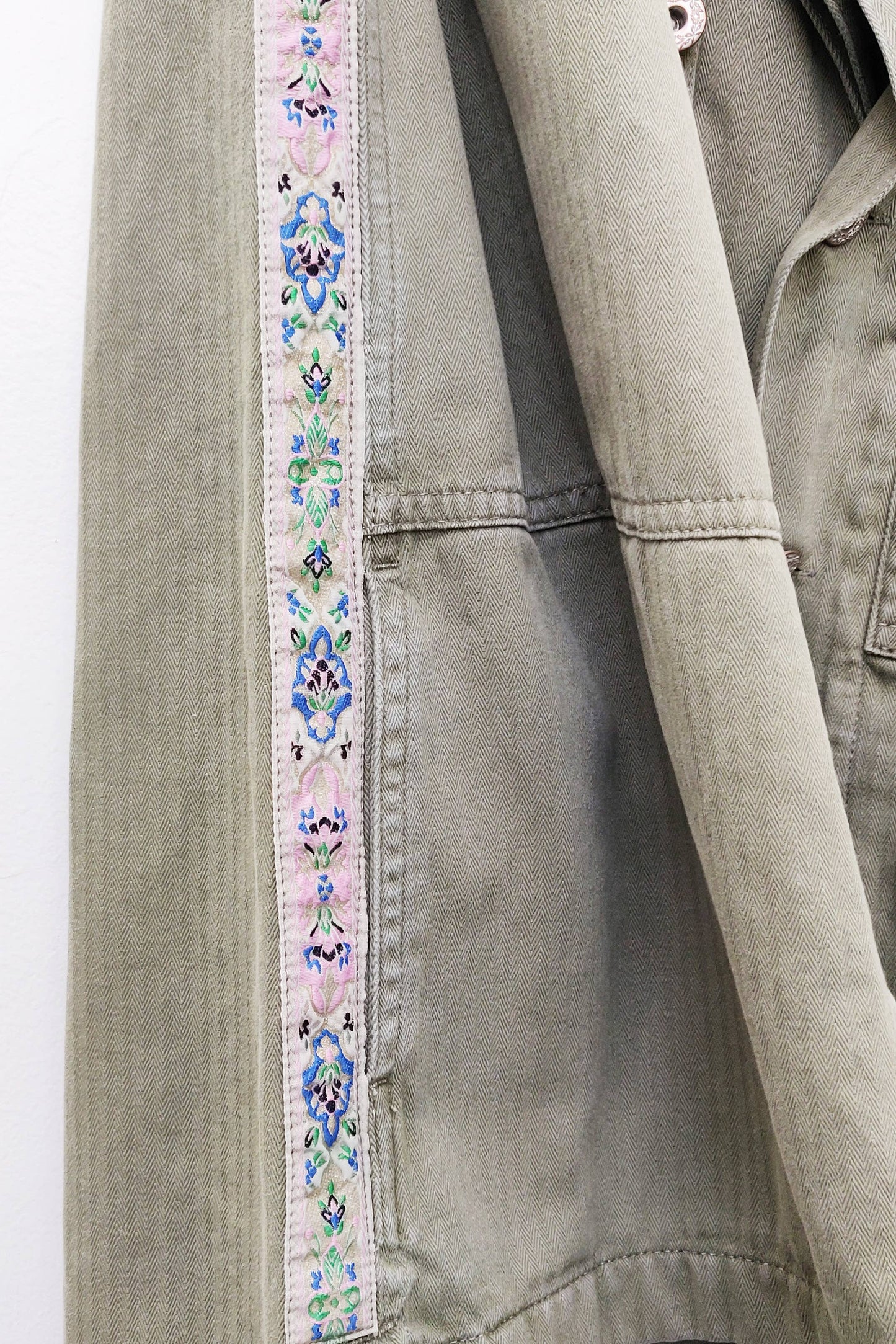 Aratta - Aria Jacket: Army / M