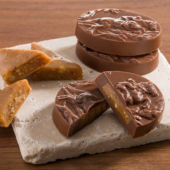 Harbor Sweets Chocolates - Milk Chocolate Almond Buttercrunch Full Cry Gable box