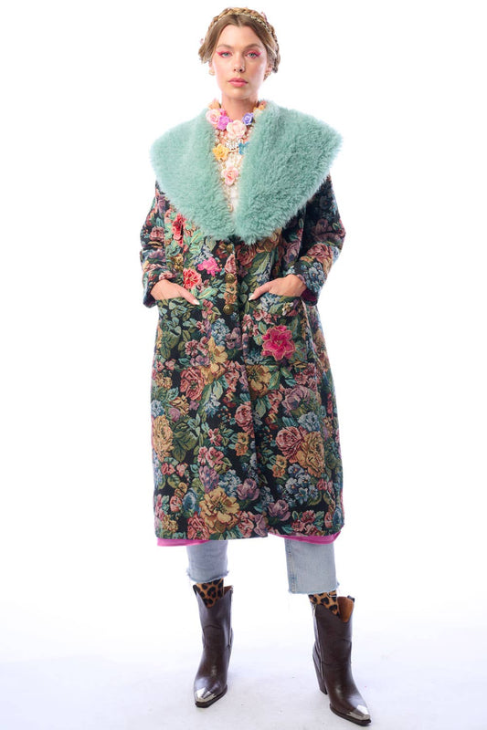 Aratta - Isabel Coat
