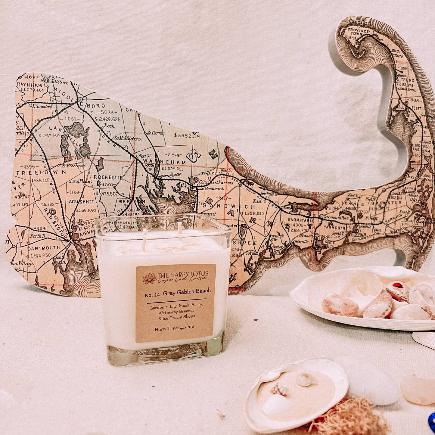 The Happy Lotus - Cape Cod Luxe Candles: No. 14 Gray Gables Beach