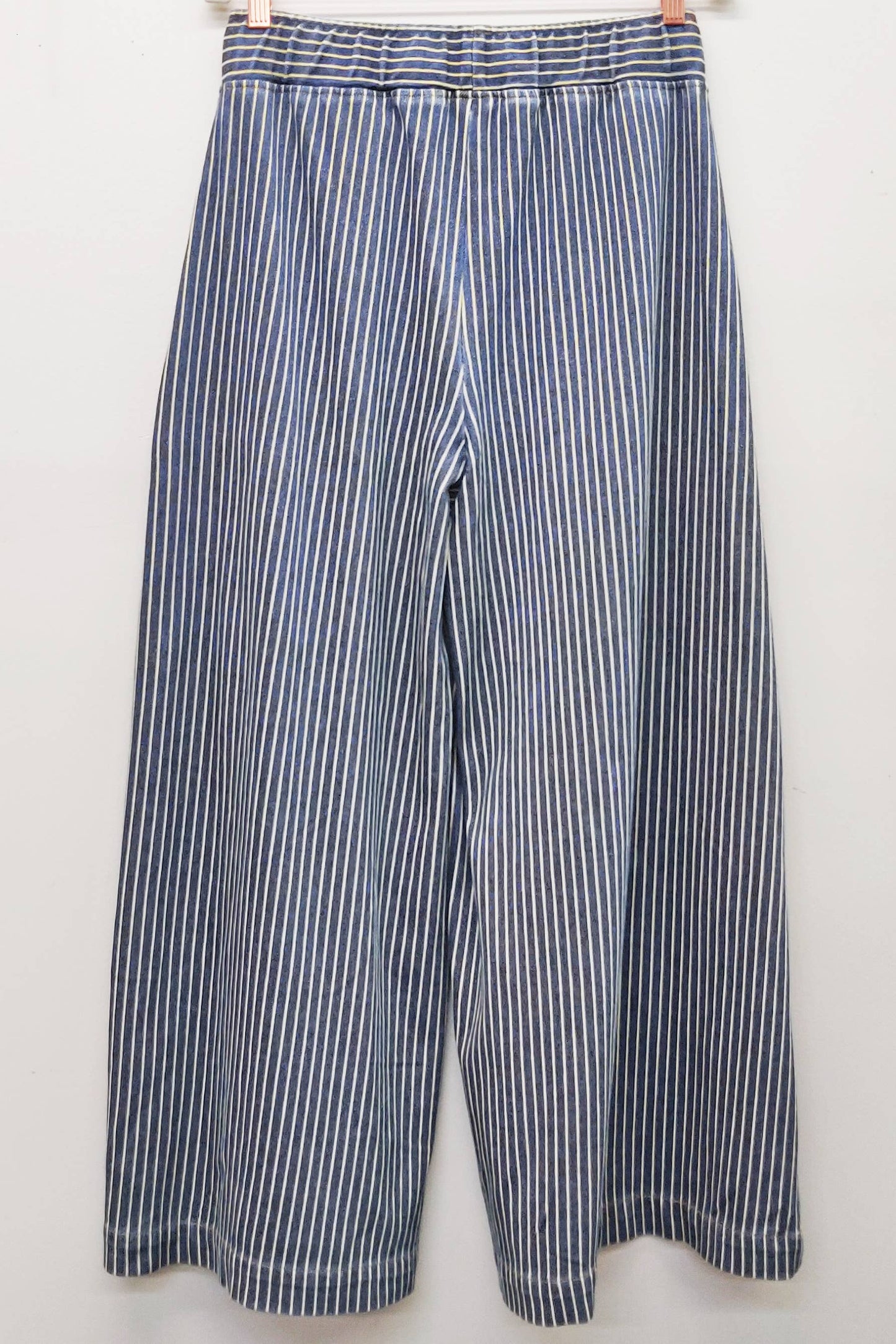 Aratta - Alaia Stripe Denim Pants: Denim Stripe / S