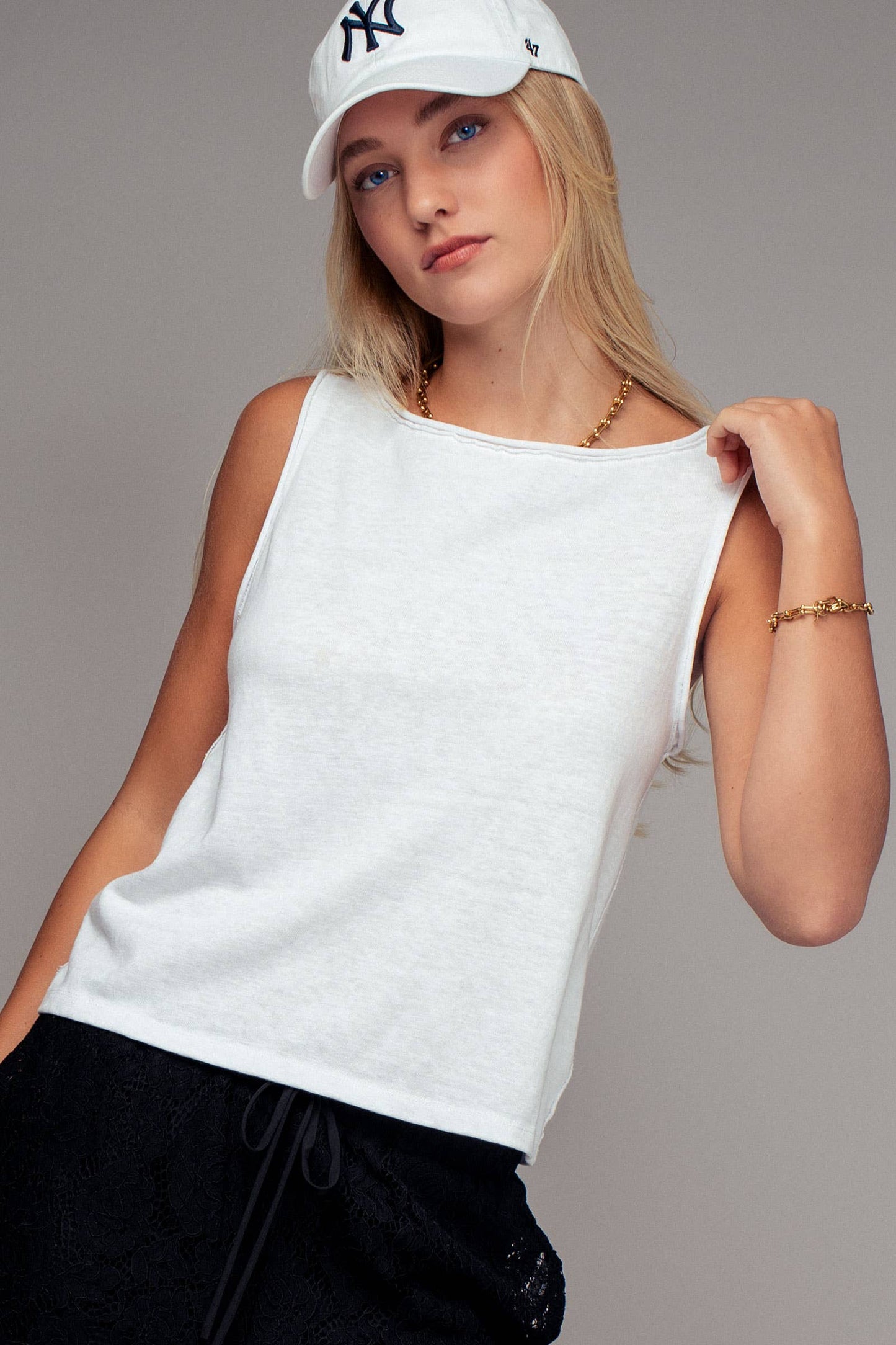 Urban Daizy - Coastal Cool Sleeveless Tank Top