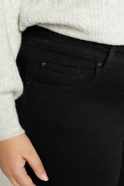 ENJEAN - EP3106XL Mid Rise Push Up Ankle Skinny: 3X / BLACK