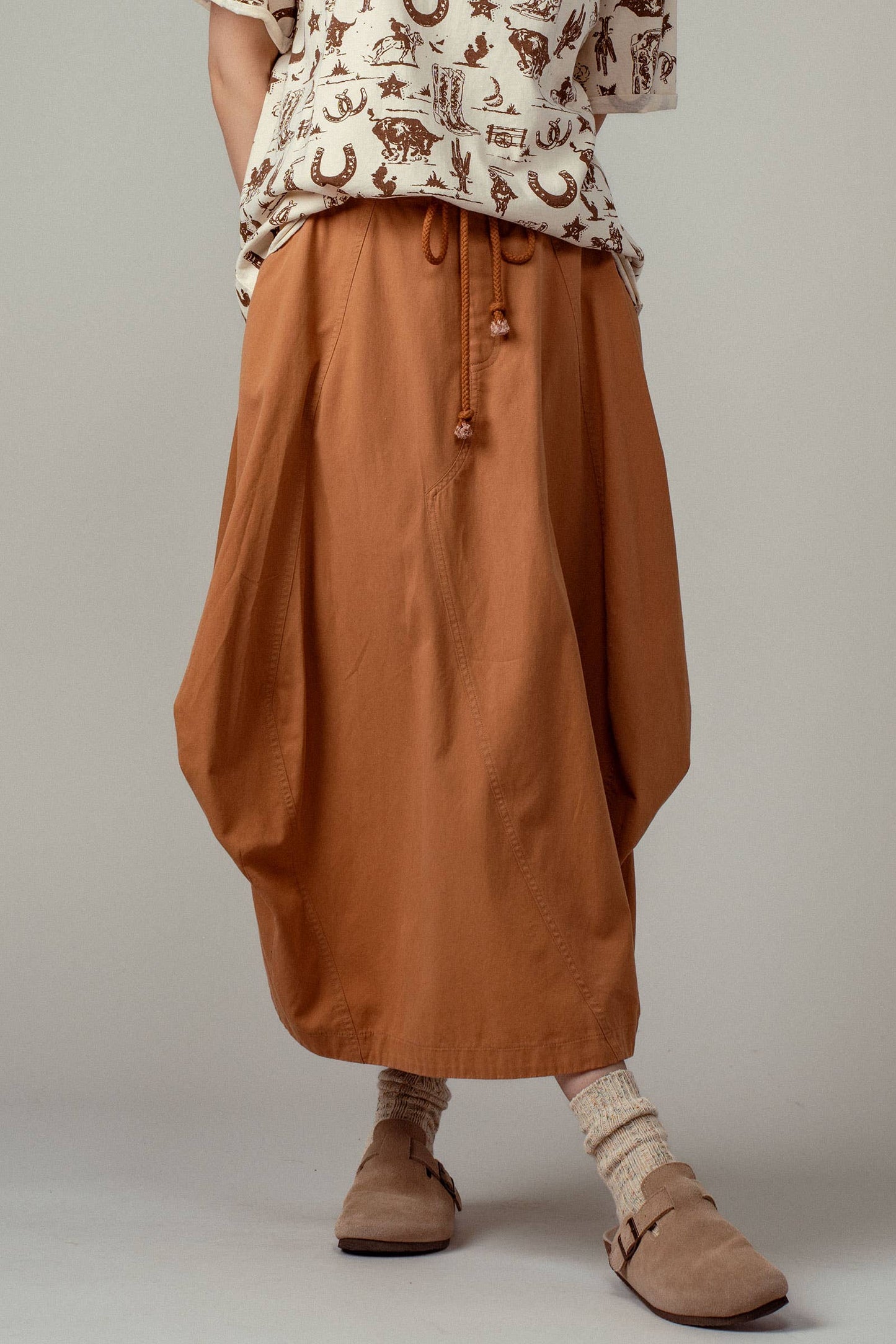 Urban Daizy - Balloon Hem Drawstring Maxi Skirt