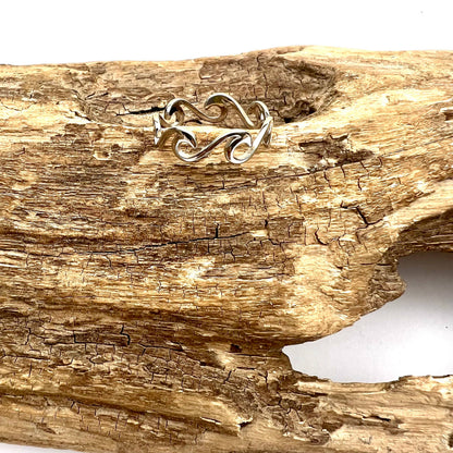 Jackie Gallagher Designs - Handmade Coastal Jewelry - Circle of Waves Ring: 9