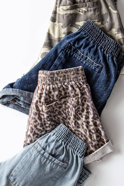 Urban Daizy - Rolled Cuff Shorts