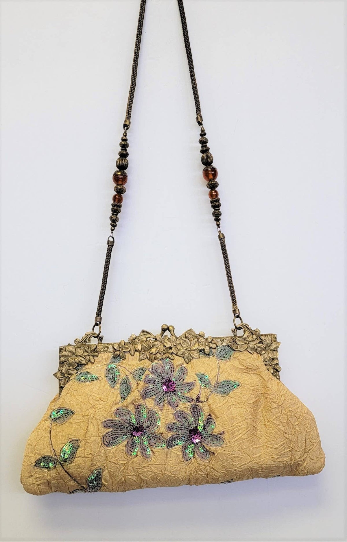 Ricki designs - VINTAGE CLASSIC FLORAL CLUTCH BAG