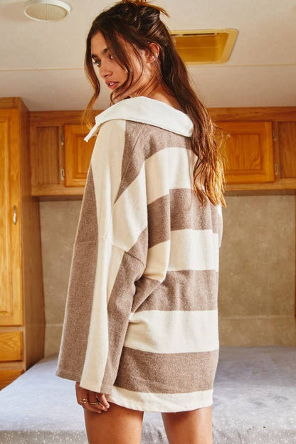 BUCKETLIST - T1211 Soft Brush Striped Big Collared Pullover Sweatshirt: S-M-L (2-2-2) / DENIM/CREAM