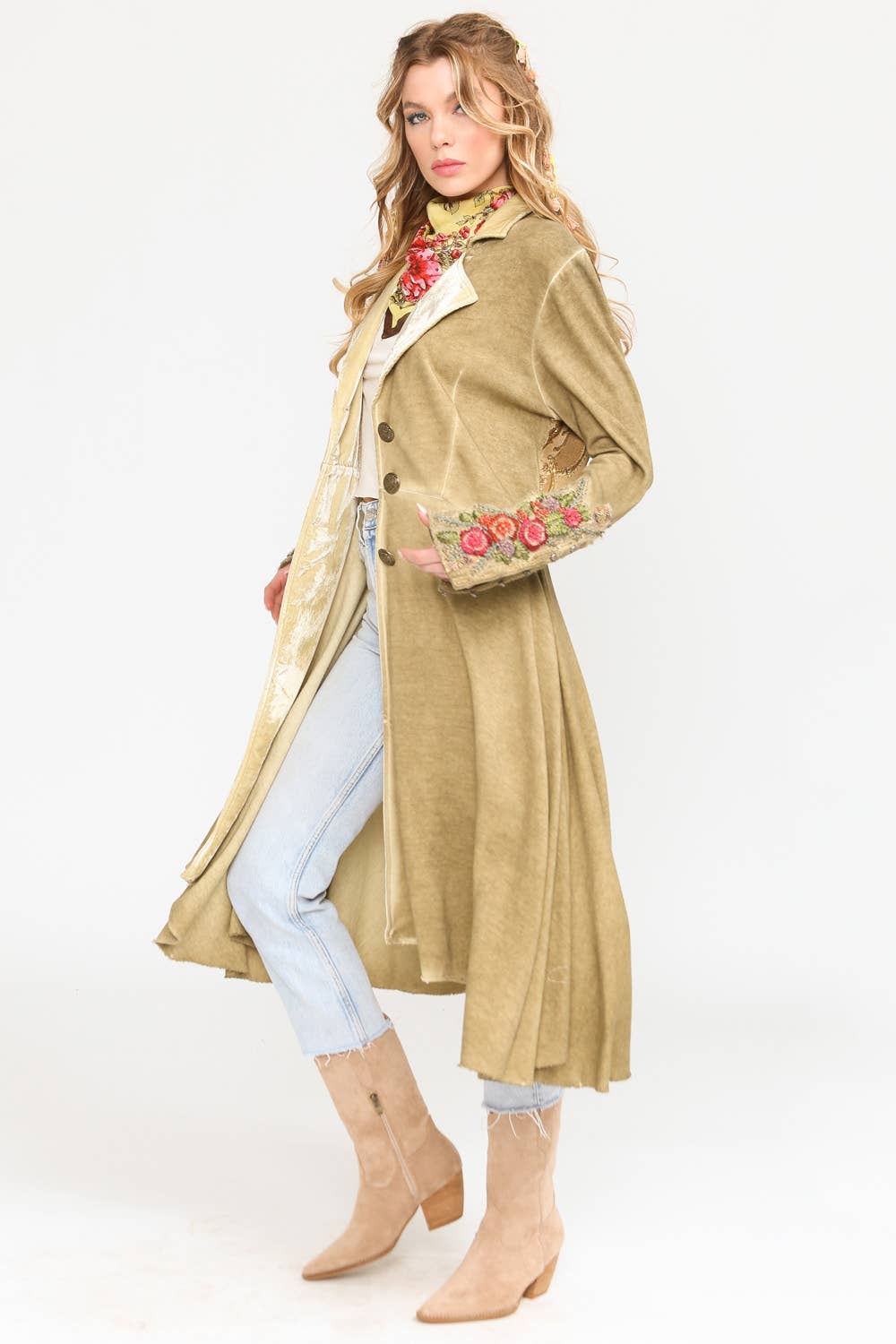 Aratta - The Heart of Autumn Coat: Antique Bronze / M