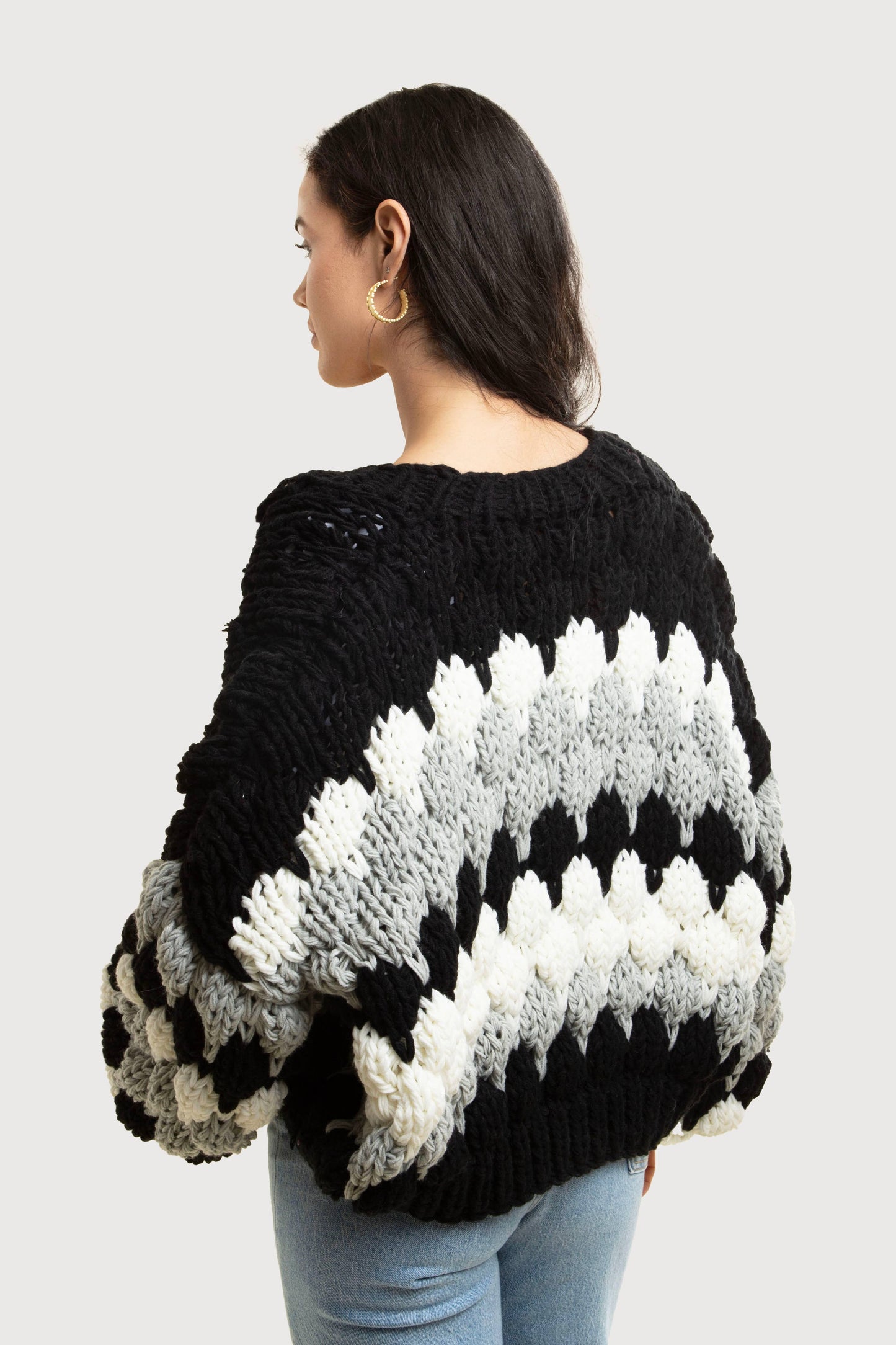 SAACHI - Camila Cropped Knitted Cardigan: Black & White