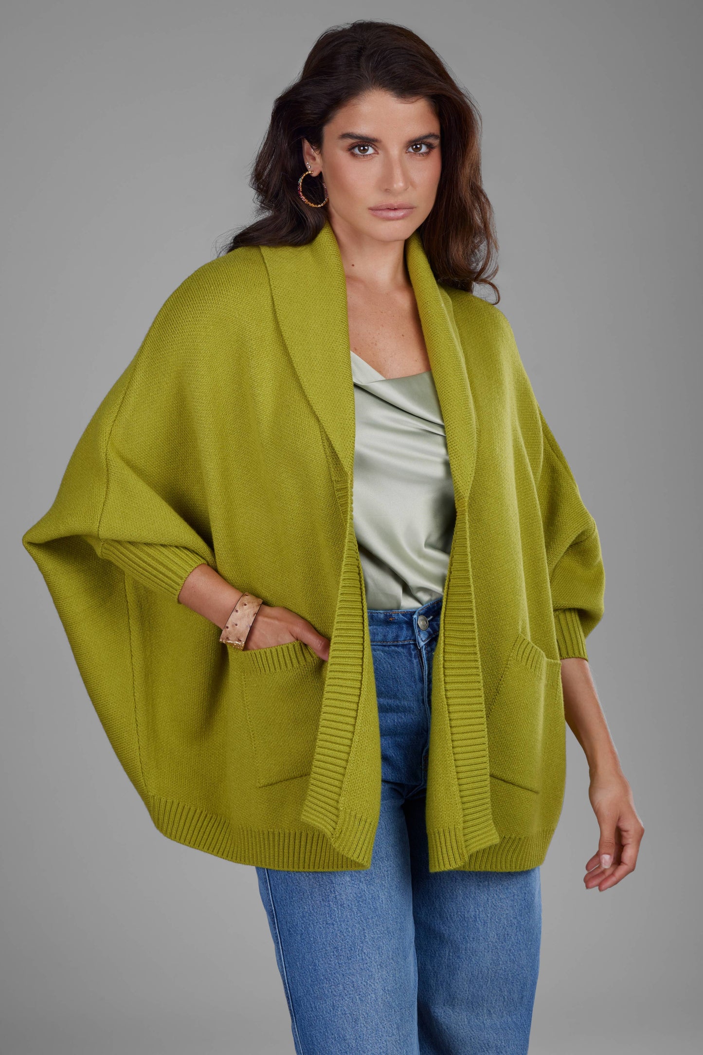 SAACHI - Open Front Oversized Cardigan Sweater: Red