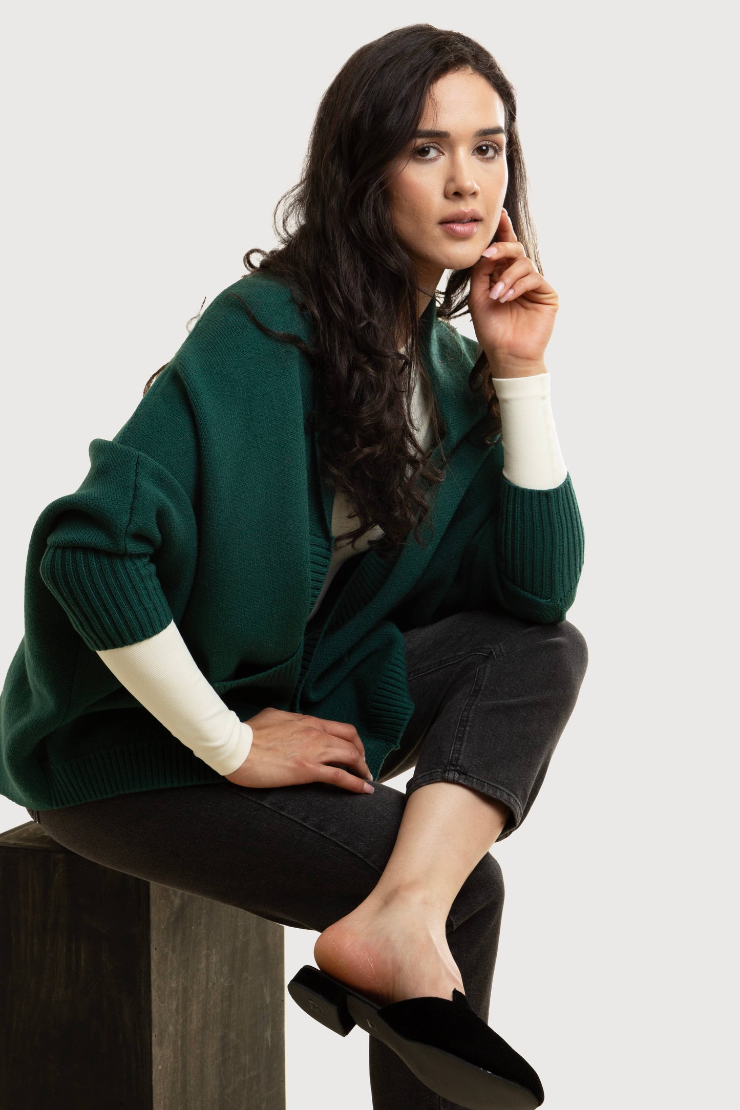 SAACHI - Open Front Oversized Cardigan Sweater: Red
