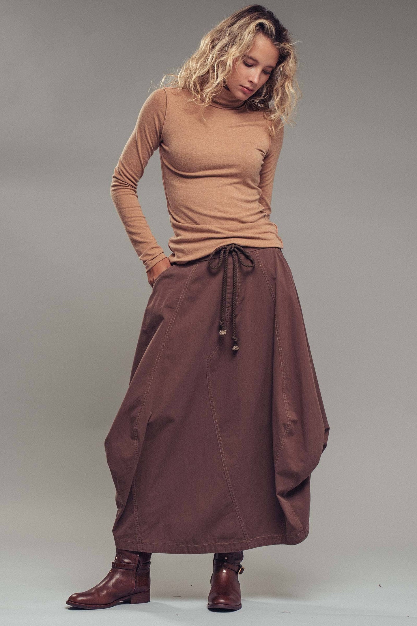Urban Daizy - Balloon Hem Drawstring Maxi Skirt