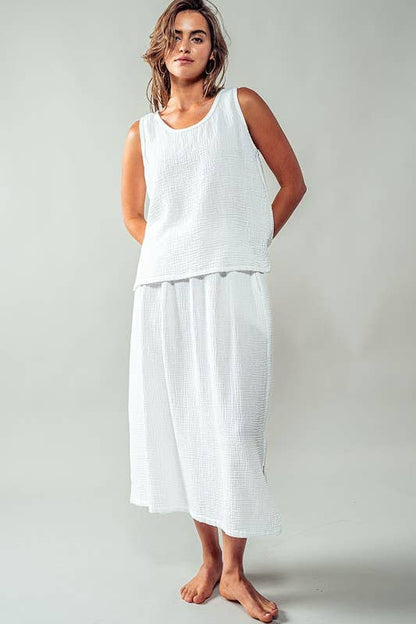 Urban Daizy - **TRANQUILITY TANK TOP: WHITE / S-2/M-2/L-2