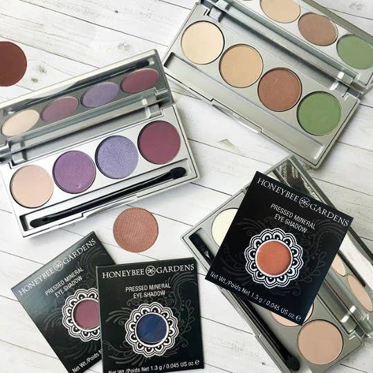 Honeybee Gardens Natural Cosmetics & Body Care - Refillable Eye Shadow Compact