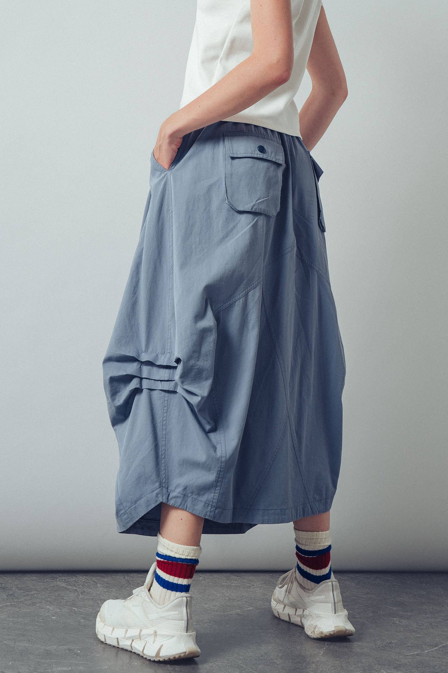 Urban Daizy - Balloon Hem Drawstring Maxi Skirt